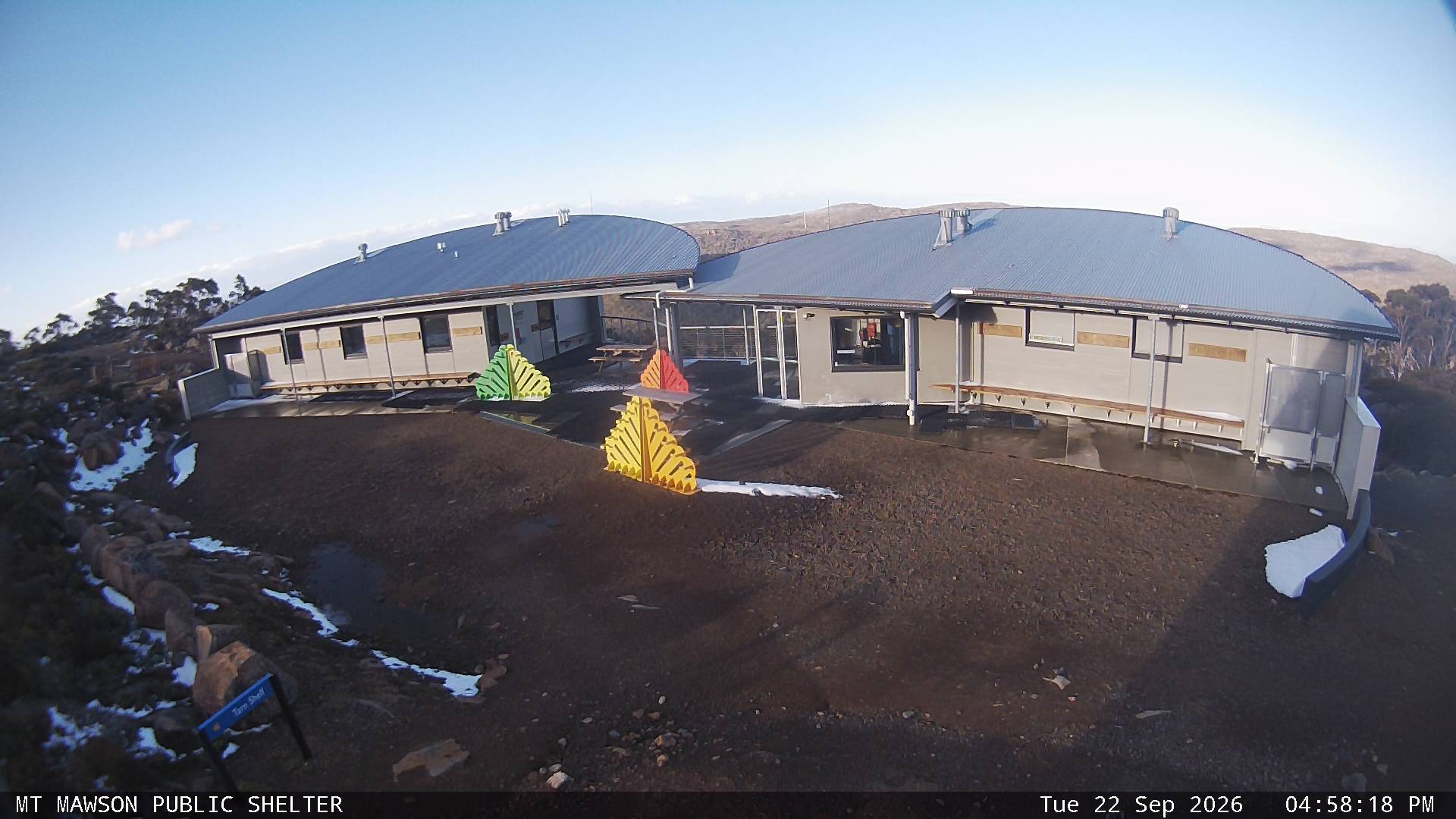 Public Shelter Cam (Mawson Tow hut, NE)